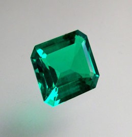 Panna (Emerald Stone)